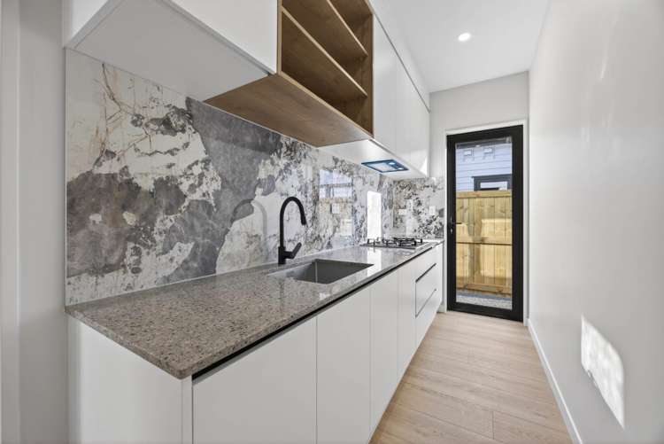 18 Pupu Crescent Opaheke_13