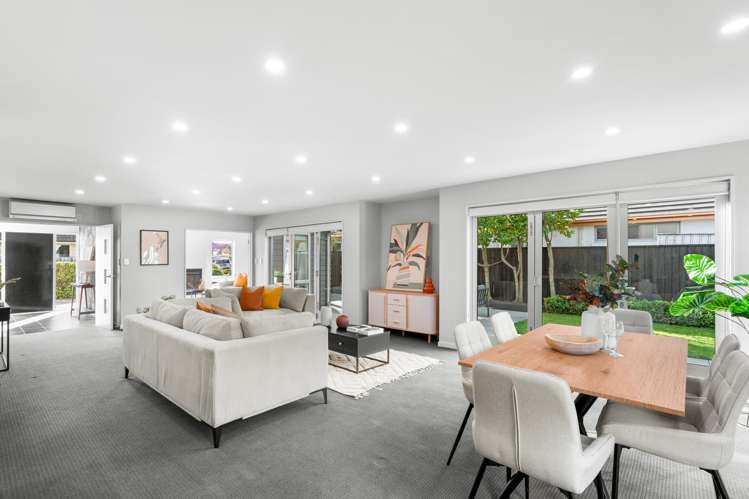 16 Riverbank Road Northwood_6