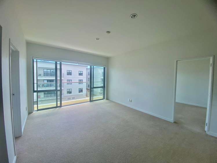 2B/136 Stancombe Road Mission Heights_1