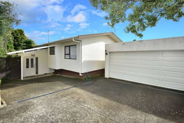 41a Moffat Road Red Beach_2