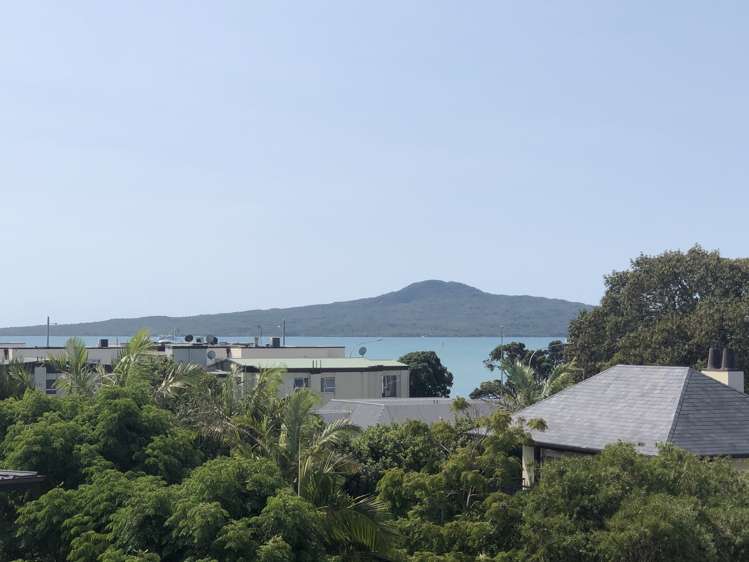 2/18 Auckland Road Saint Heliers_21