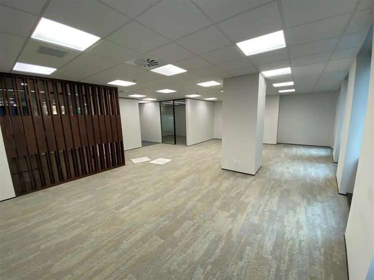 3/114 Lambton Quay Wellington Central_5