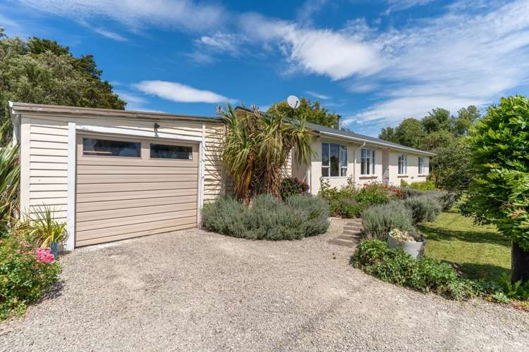 167 Lincoln Road Carterton_27