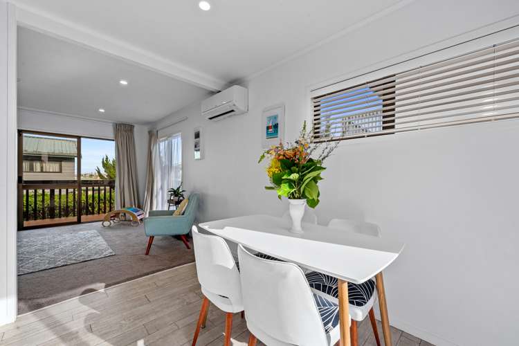 1/105 Sunset Road Totara Vale_7