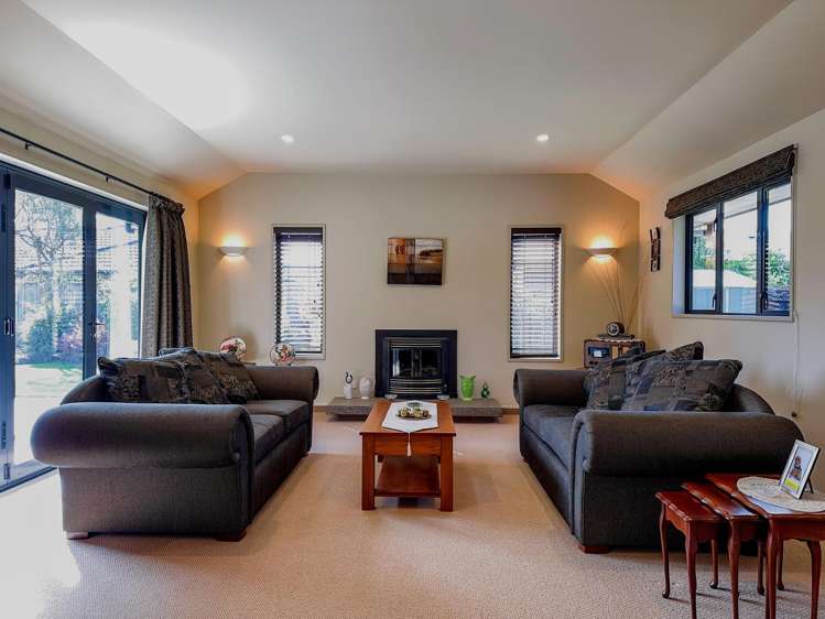 8 Fuchsia Place Springlands_16