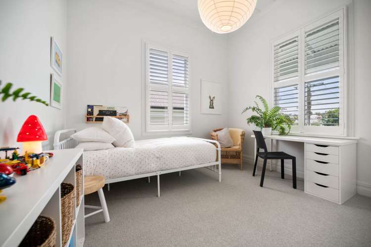 27 Shoal Bay Road Devonport_20