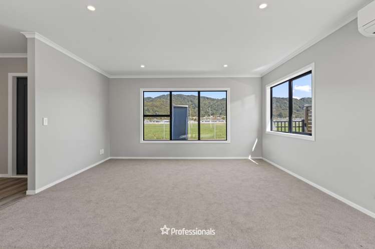 38 Harry Martin Lane Wainuiomata_7