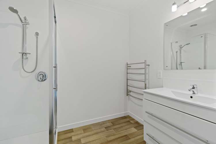 42 Cook Street Hamilton East_8