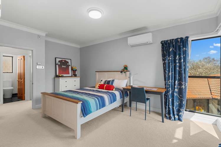6 Golden Elm Lane Upper Riccarton_17