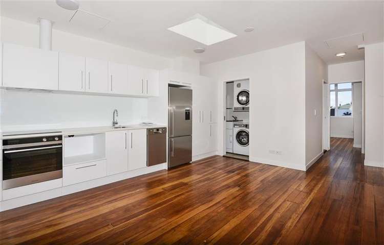 944A New North Road_0