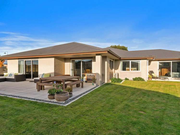 11 Courtenay Place Owhata_18