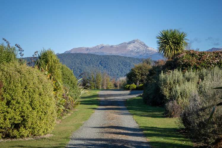 73 Holmwood Road Manapouri_35