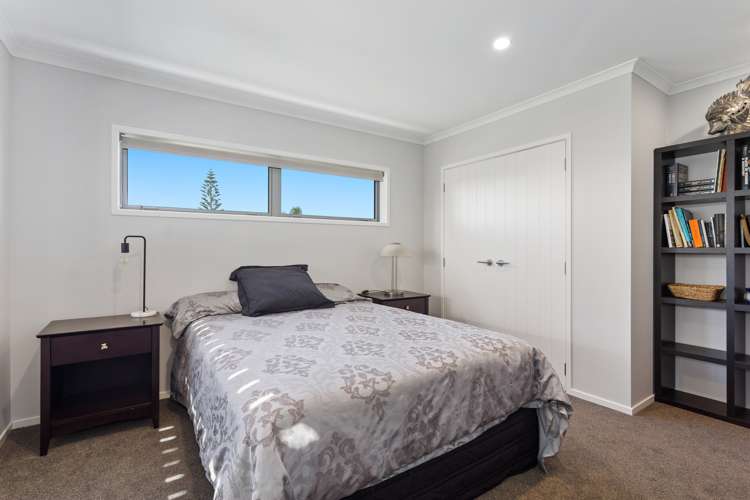 11 Commodores Close Coastlands_12