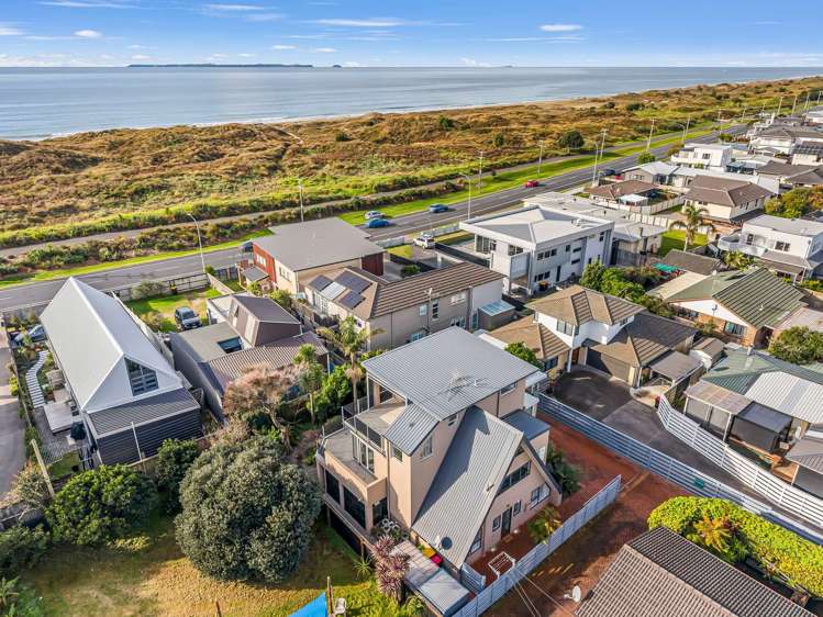 25a Dickson Road_1