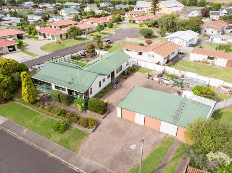 2 Hale Place Ngatea_22