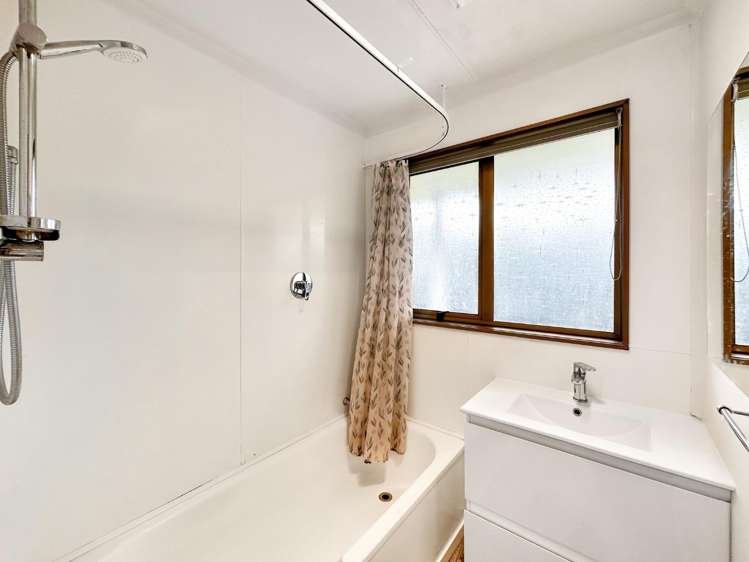 168 Tremaine Avenue 10930_7
