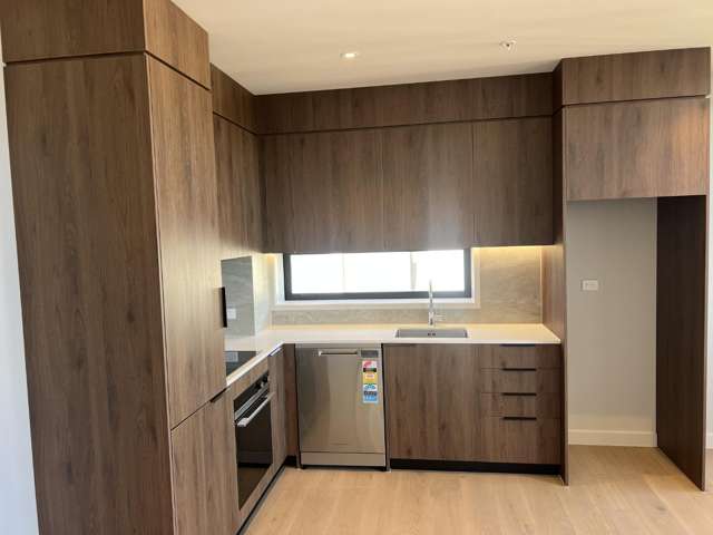 303/2-84A Te Oneroa Way Long Bay_1