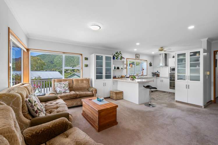 5 Moana View Road Waikawa_6