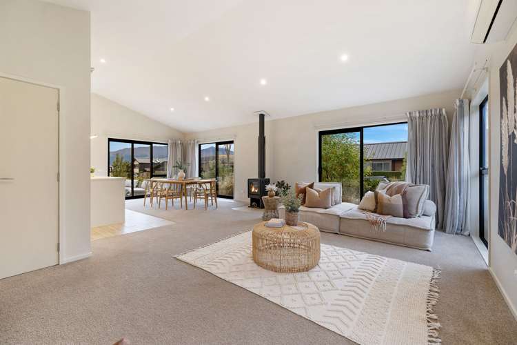 22 McKellar Drive Jacks Point_12