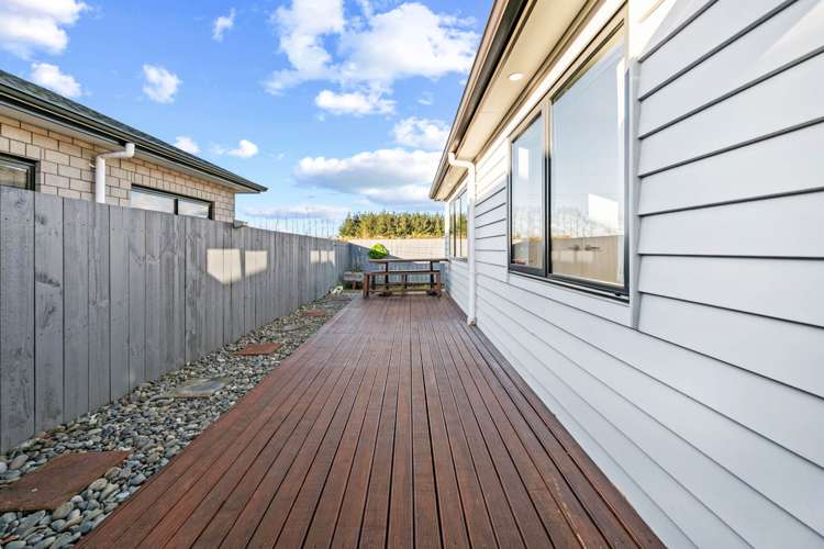 16 Survila Street Takanini_13