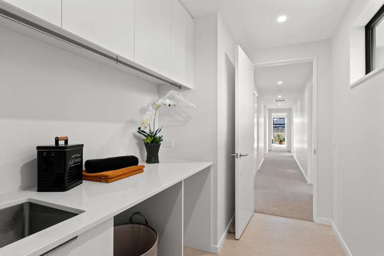 82 Whitehorn Drive Lincoln_21