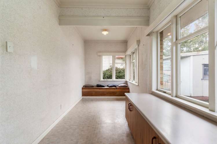 114 Mount Smart Road Onehunga_11