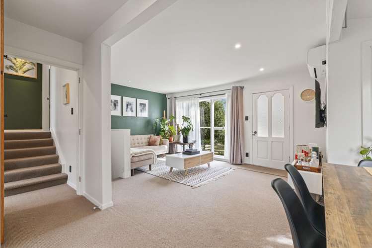 9a Esher Place Saint Martins_9