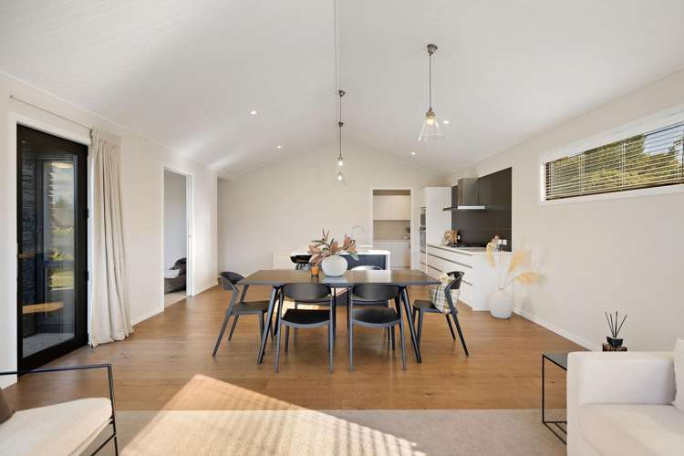 10 Ellesmere Avenue Jacks Point_6