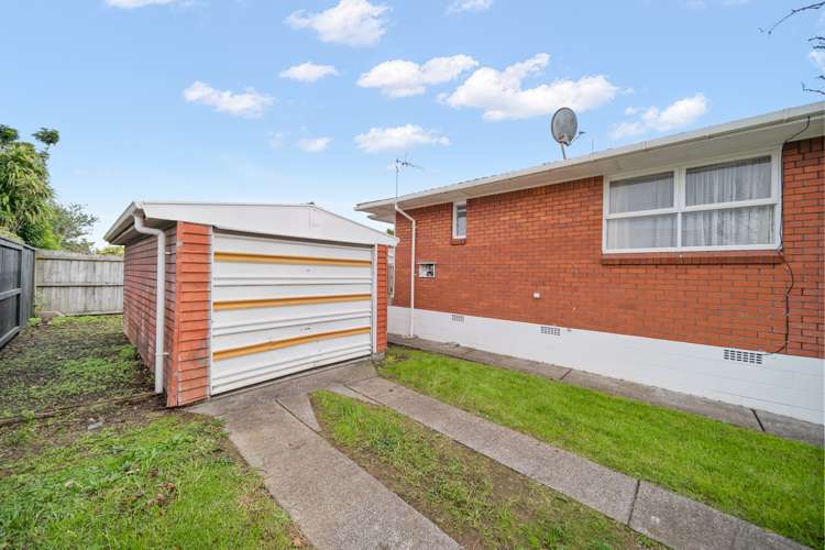1/11a Woburn Street Mangere East_11