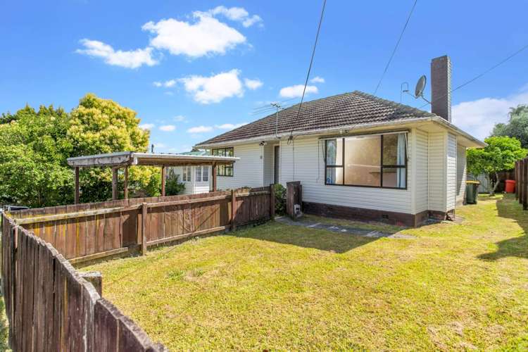 1/13 Kereru Street Henderson_2