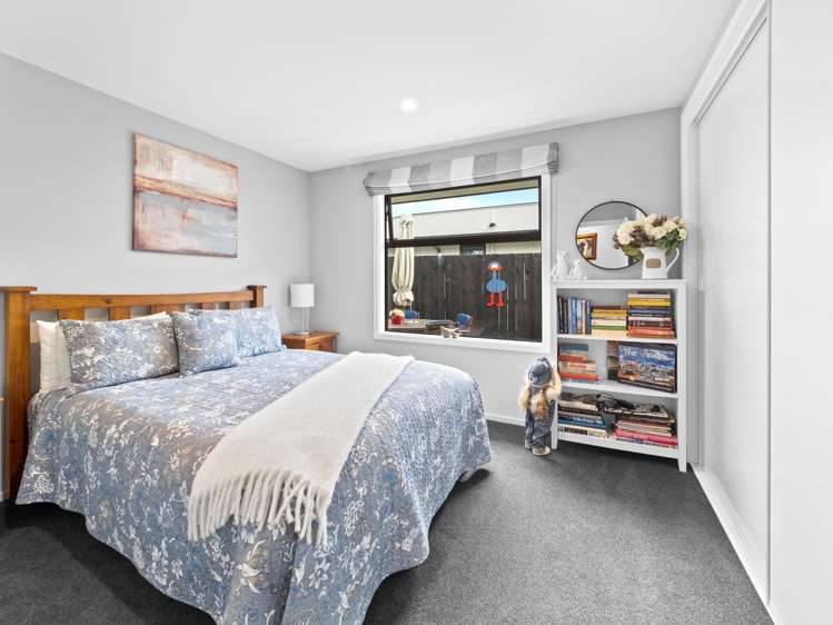 129 Middle Road Allenton_13