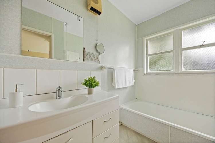 8 Ashby Avenue Saint Heliers_13