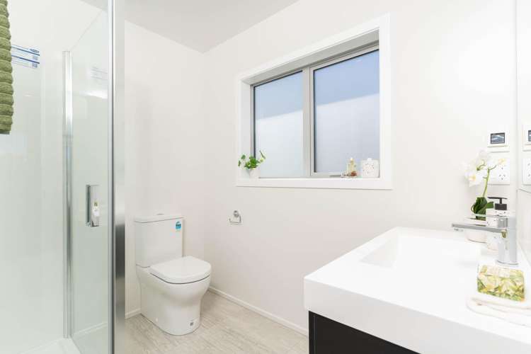 9 Pine Hill Rise Churton Park_13