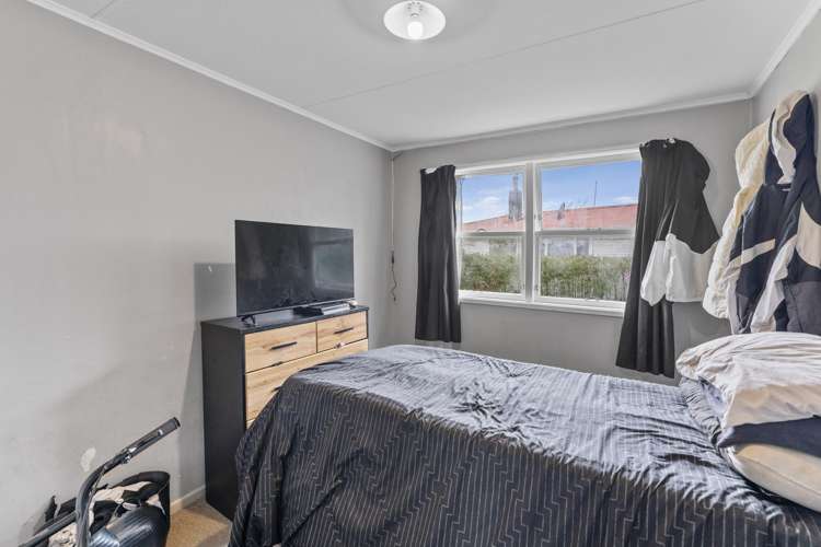 13 Te Rangitautahanga Road Turangi_10