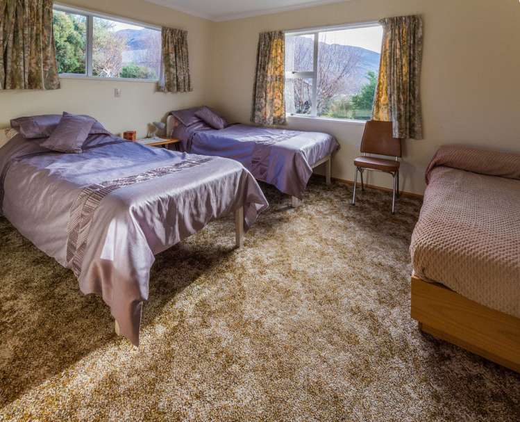 147 Capell Avenue Lake Hawea_11