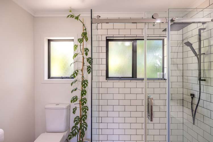 13 Giles Road Ostend_16