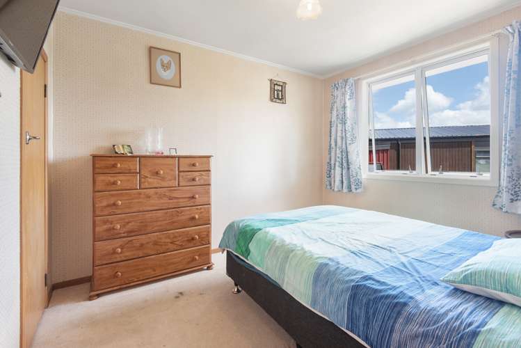 1/82 Bond Crescent Forrest Hill_6