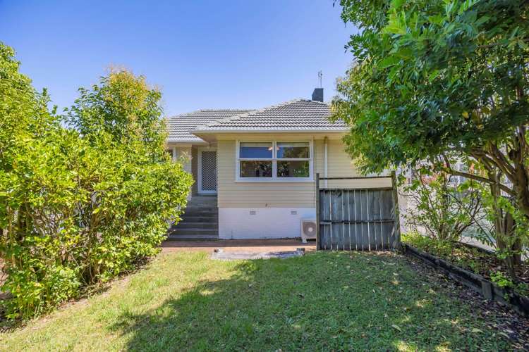 32 Chartwell Avenue Glenfield_23