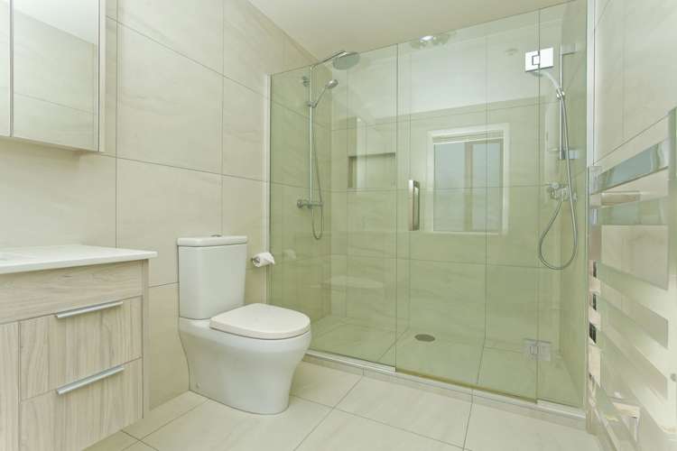 8 Remuremu Street Long Bay_10