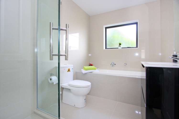 7a Mcquarrie Avenue Wattle Downs_5