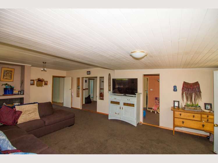 89 Goldfinch Street Ohakune_5