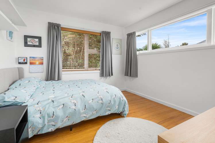 71 Main Road Redcliffs_10