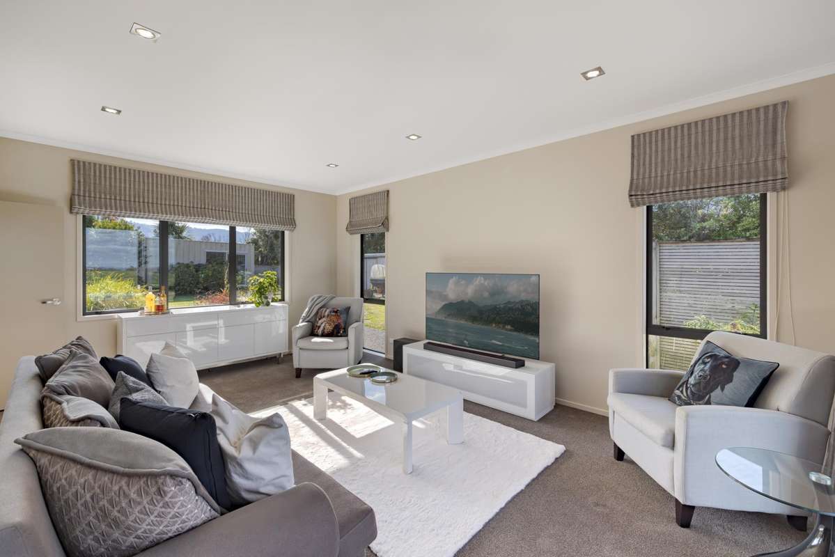 33a Tye Road_3