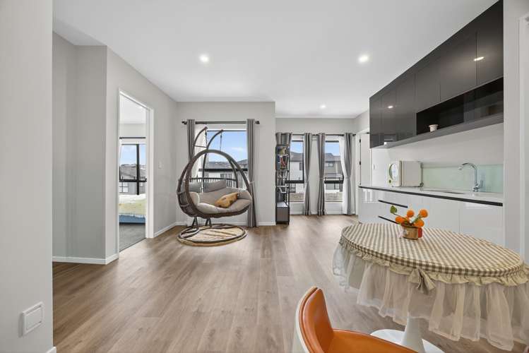 26 Bendridge Street Flat Bush_25