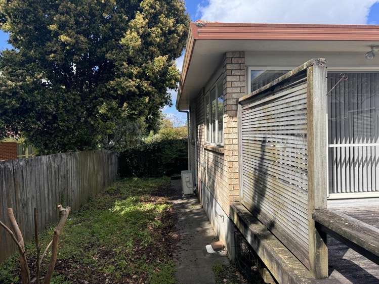 203a Te Atatu Road Te Atatu South_12