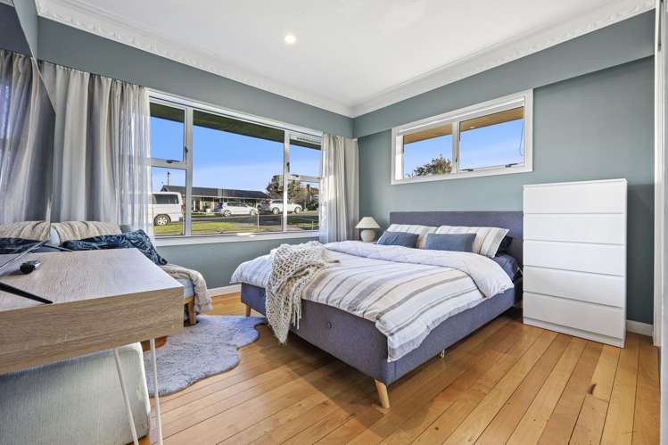 73 Bradbury Road Botany Downs_22
