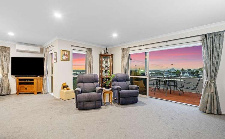 8 Utopia Park Heights Welcome Bay_4