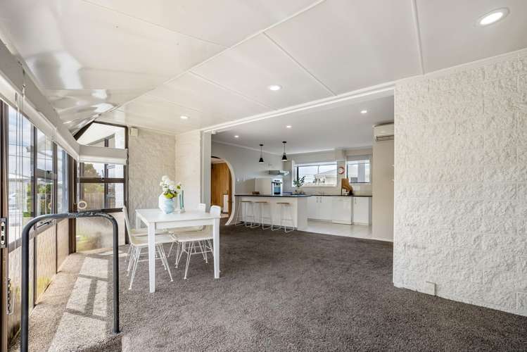 146 Shortland Street Aranui_7