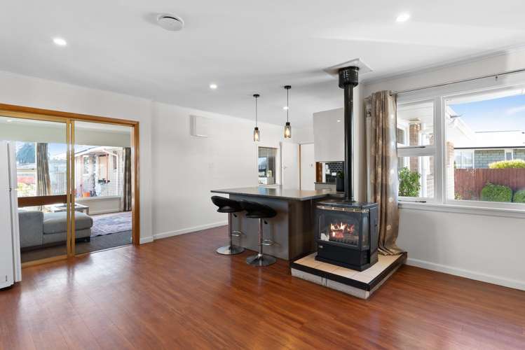 2/107 Halswell Road_3