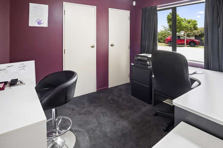 123 Grove Road Te Pahu_16